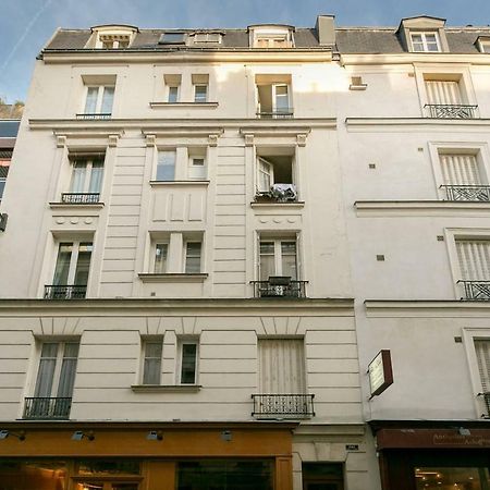 Apartmán Studio Tour Eiffel Et Champs-Elysees Paříž Exteriér fotografie